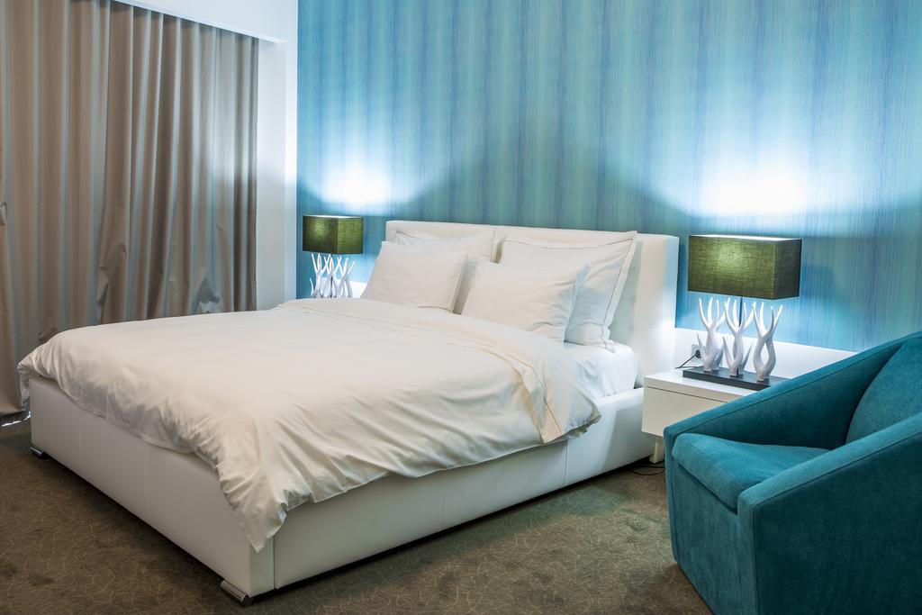 Hotel Tempo Targu Mures Ngoại thất bức ảnh