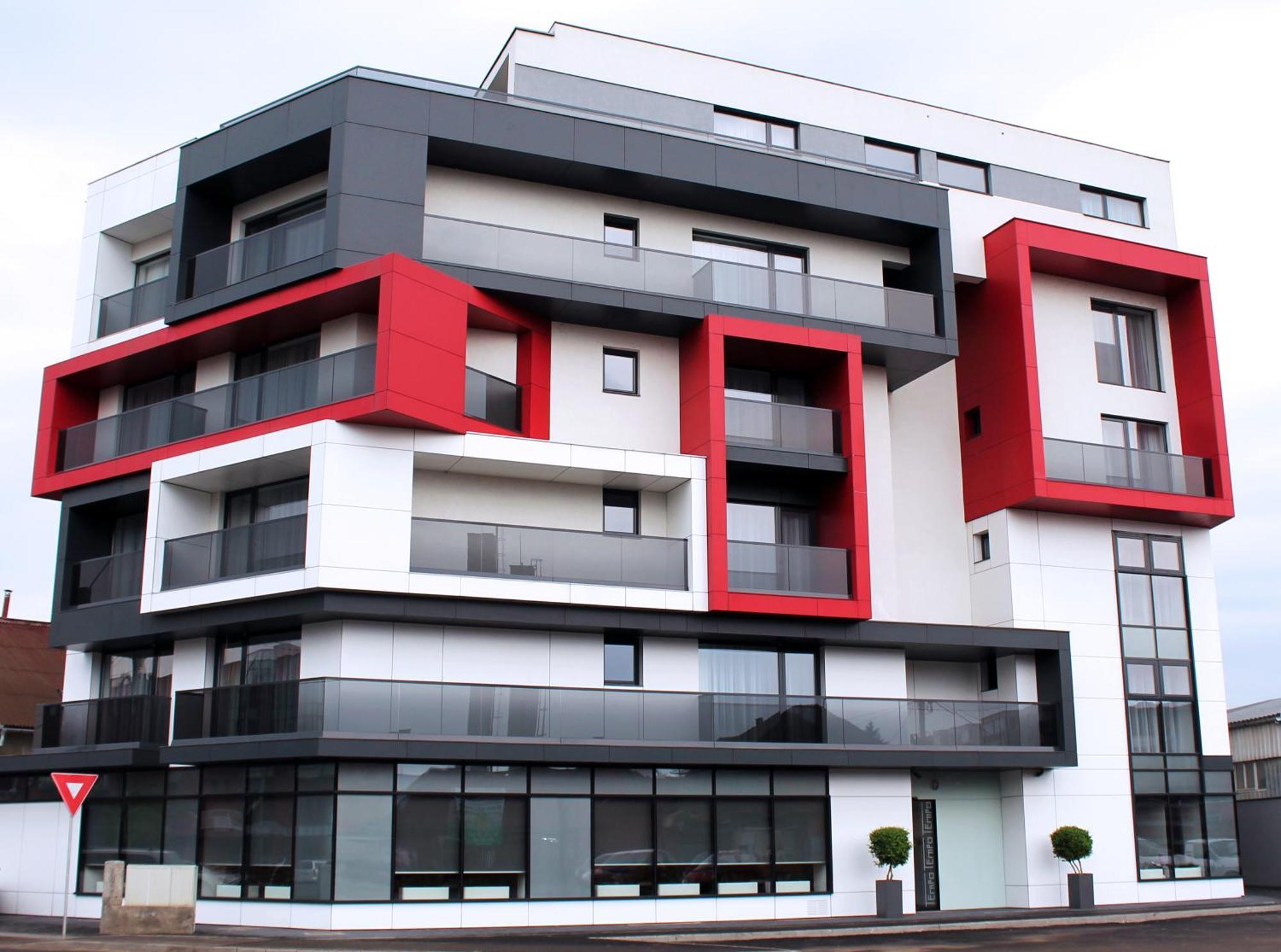 Hotel Tempo Targu Mures Ngoại thất bức ảnh