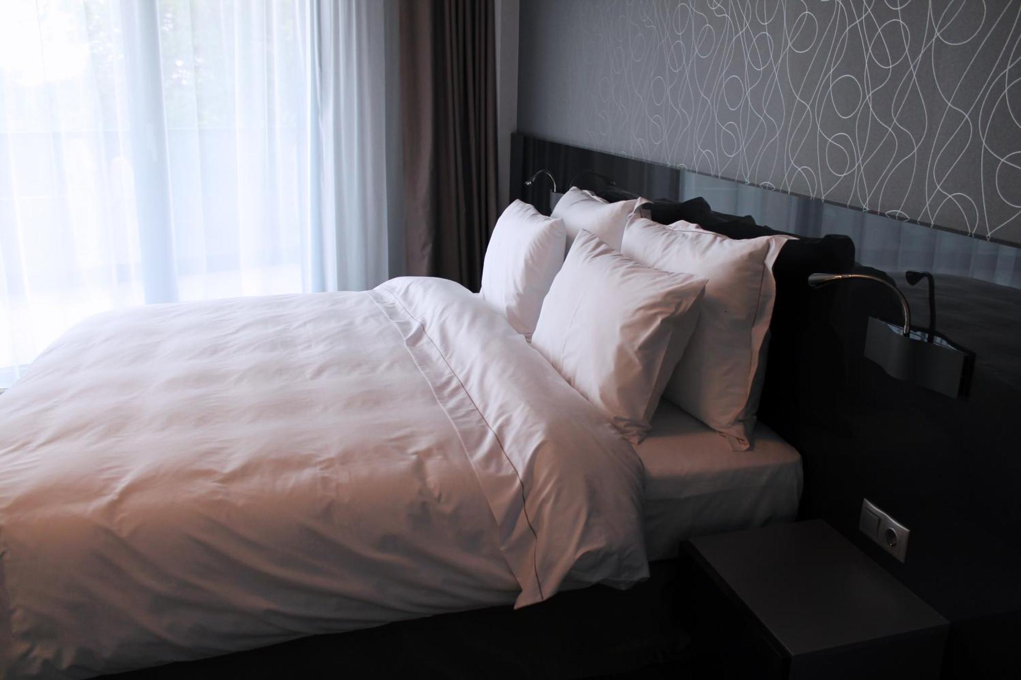 Hotel Tempo Targu Mures Ngoại thất bức ảnh