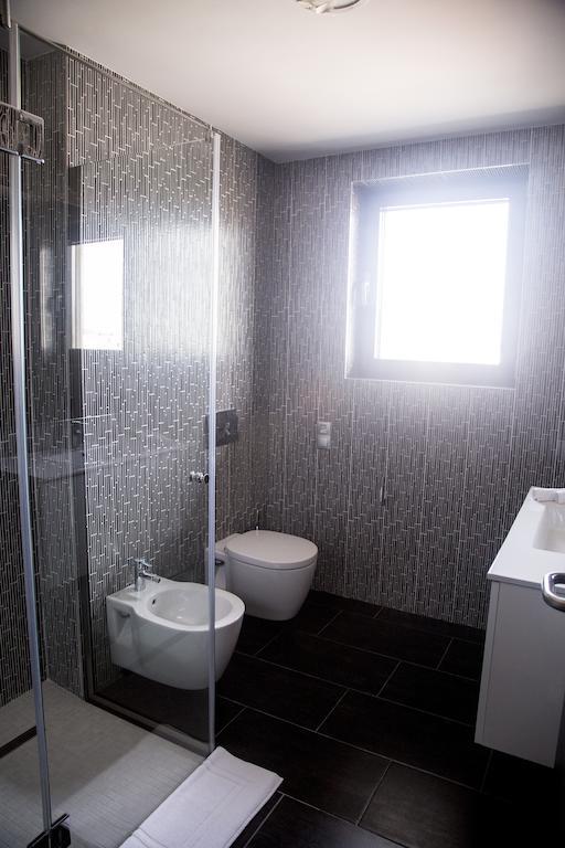 Hotel Tempo Targu Mures Phòng bức ảnh