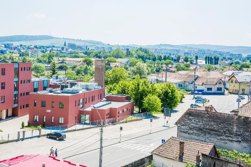 Hotel Tempo Targu Mures Ngoại thất bức ảnh